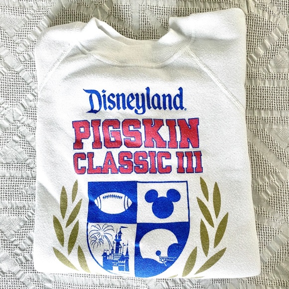 Vintage Tops - Vintage Disneyland Sweatshirt